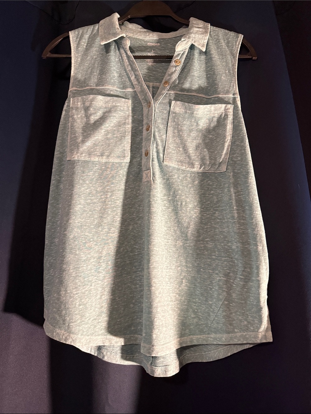 Sonoma sleeveless henley tank in heathered seafoam green